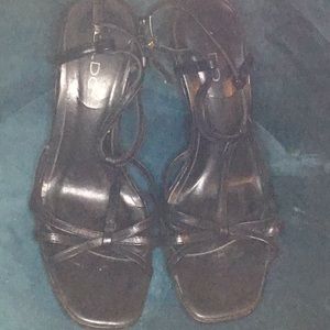 Size 8 also wedge used